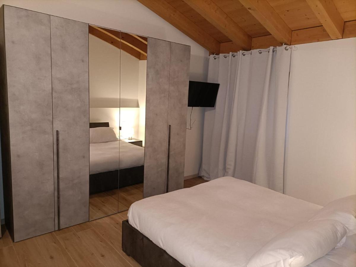 In Fattoria Alojamento de Acomodação e Pequeno-almoço Berzo San Fermo